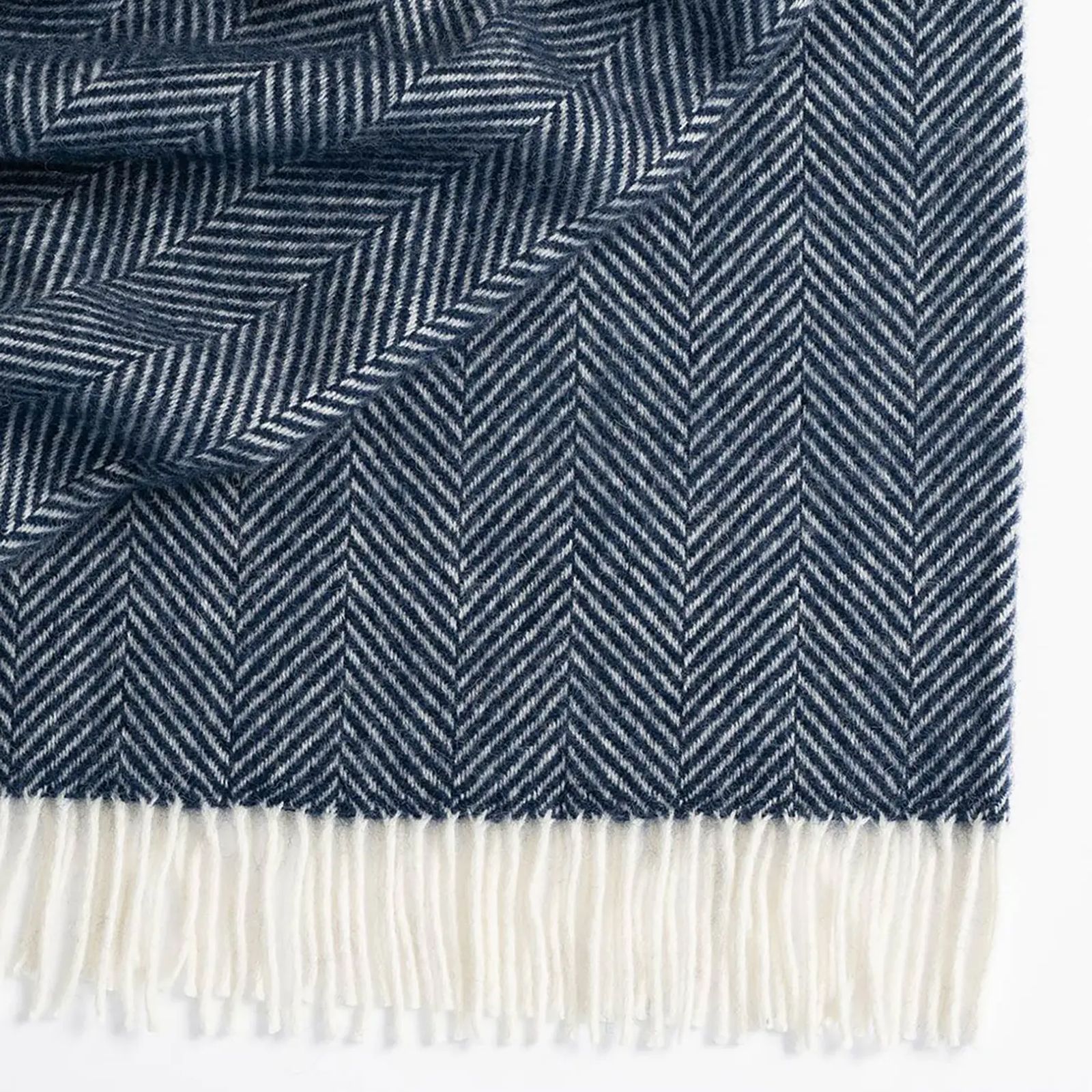 Magnus Throw Pattern Weave Throw Magnus Navy