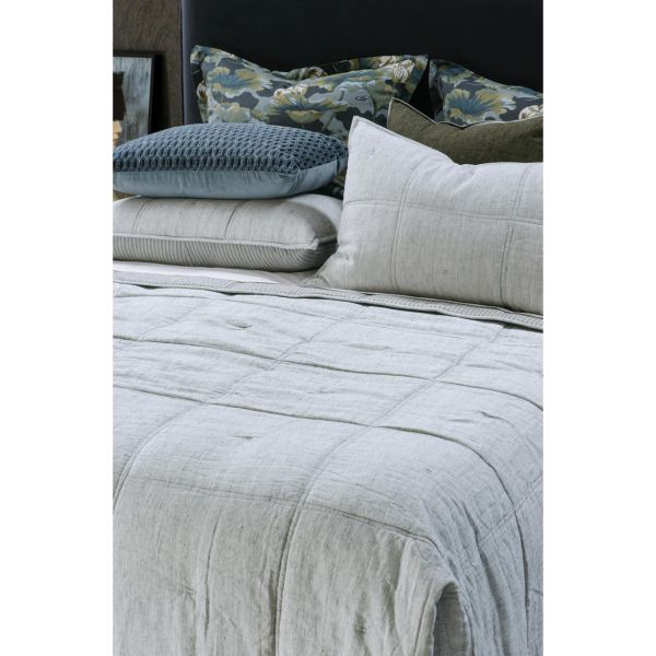 Bianca Lorenne Noma Grey Bedspread | Allium Interiors