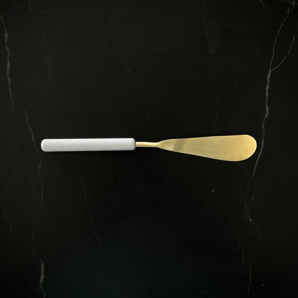 Nel Lusso Blanco Cheese Pate Knife Gold | Allium Interiors