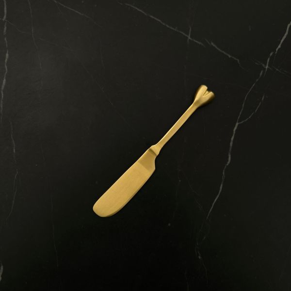 Nel Lusso Heart Pate Knife Gold | Allium Interiors