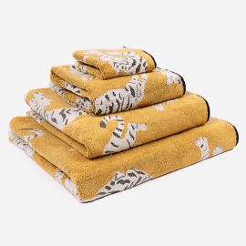 Anorak Towel Tiger