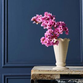 Robert Gordon Trophy Life Violet Vase 