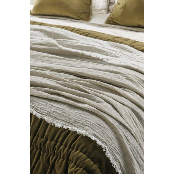 Bianca Lorenne Leggera Throw Thyme | Allium Interiors