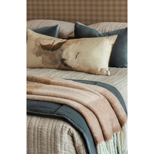 Bianca Lorenne Throw Arundel Blush | Allium Interiors