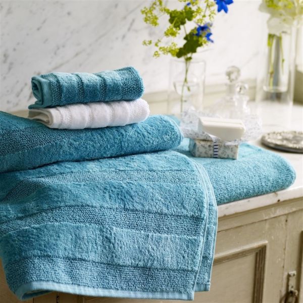 Designers Guild Towels Coniston Turquoise - Hand Towel | Allium Interiors