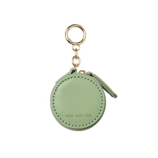 Fox & Leo Keyring Eye Catcher charm with microfibre cleaning cloth - Sage | Allium Interiors