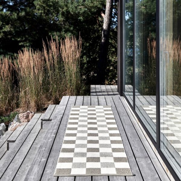 Pappelina Rug Pix Dark Linen | Allium Interiors