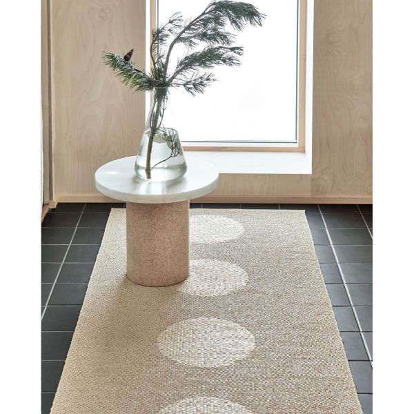 Pappelina Rug Vera Beige | Allium Interiors