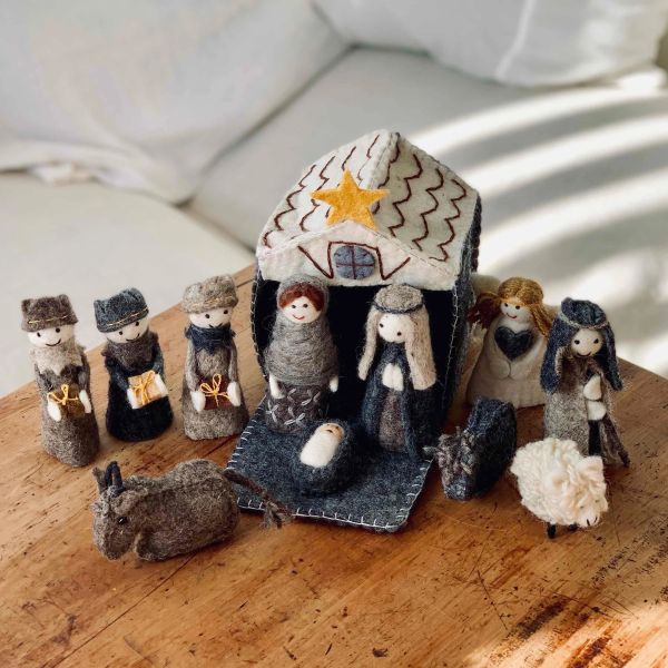 Pashom Christmas Nativity Scene Natural | Allium Interiors
