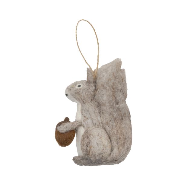 Pashom Christmas Decoration Squirrel With Acorn Natural | Allium Interiors