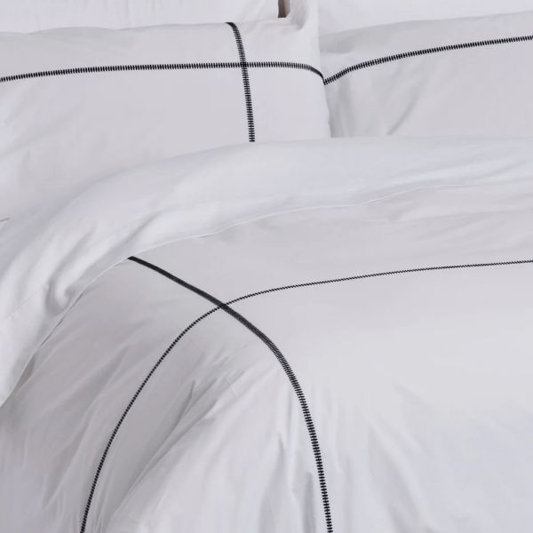 Seneca Hudson Duvet Set Black | Allium Interiors