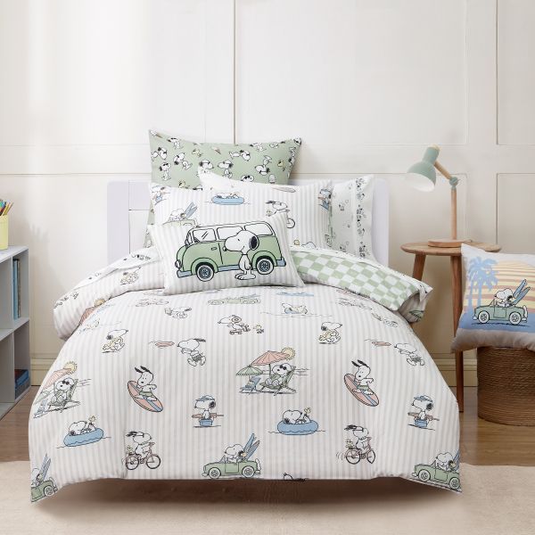 Snoopy Beach Vibes Duvet Set | Allium Interiors