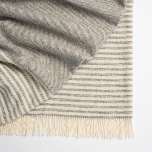 Weave Throw Catlins Cream Ash | Allium Interiors