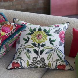 Designers Guild Cushion Brocart Decoratif Linen Fuchsia
