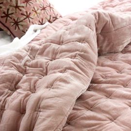 Seneca Velvet Comforter Soft Pink