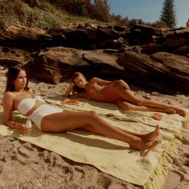 Sunnylife Luxe Beach Towel Skinny Dipper
