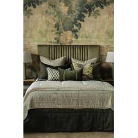 Bianca Lorenne Luchesi Olive Cushion