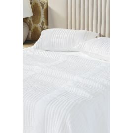 Bianca Lorenne Puritsu White Bedspread