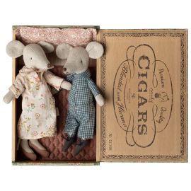 Maileg Mouse Grandma & Grandpa in Cigar Box