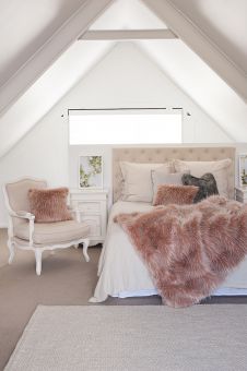 Heirloom Faux Fur Throw Peony Plume