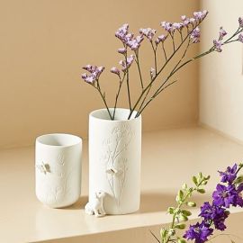 Räder Vase Sitting Dog