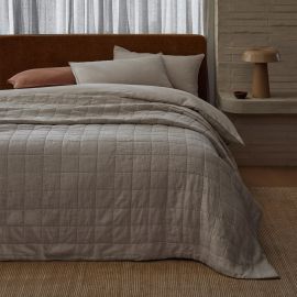 Weave Ravello Linen Coverlet Bone