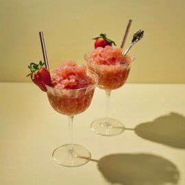 Tippl Frostie FROZEN COCKTAIL strawberry, tarragon & prosecco granita