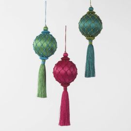 Vixen & Velvet Christmas Decoration Silk Lattice Tassel Fuchsia & Red