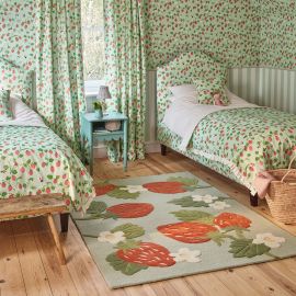 Villa Nova Rug Strawberry Patch